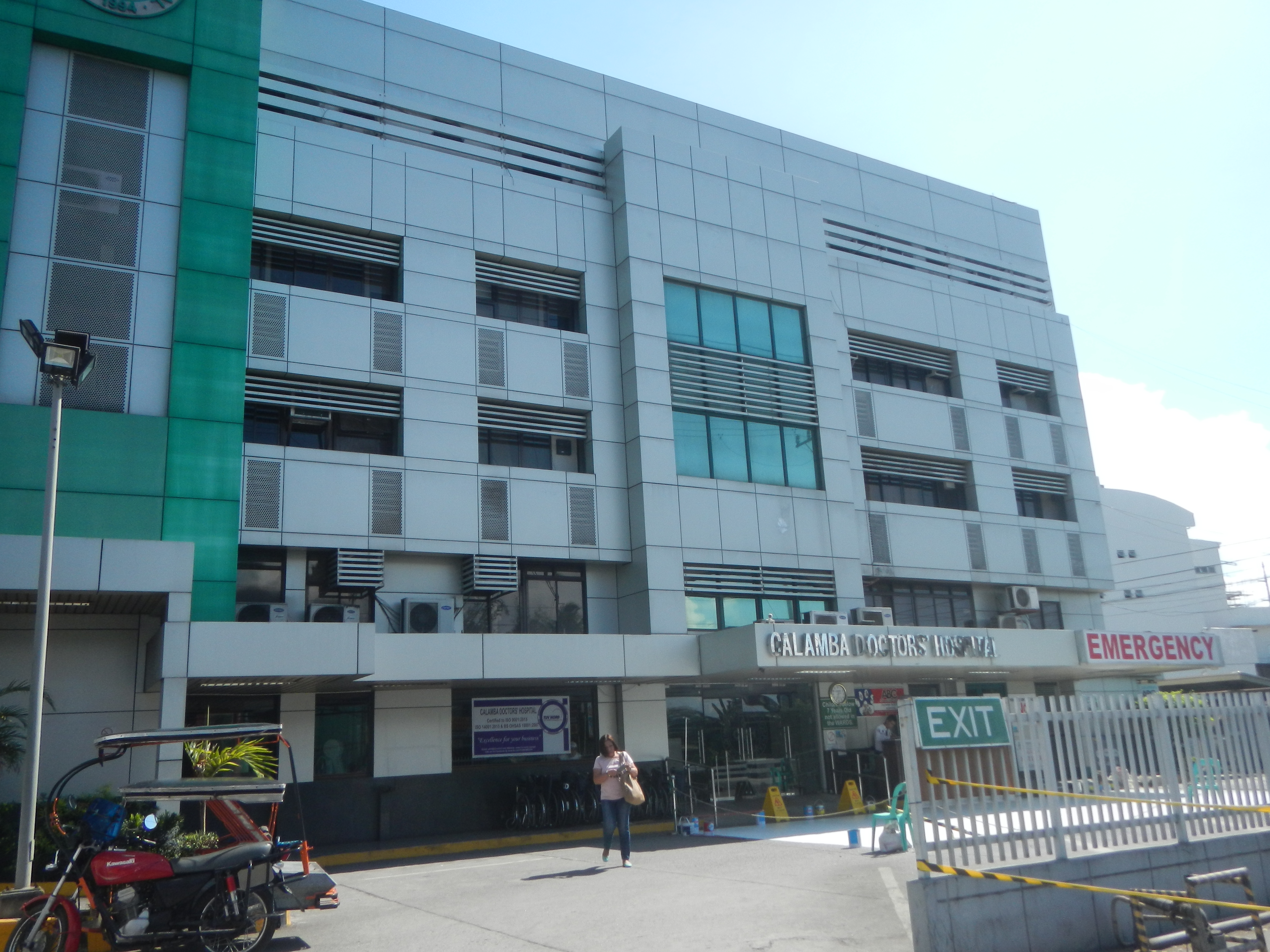Calamba Doctors’ Hospital hospital building